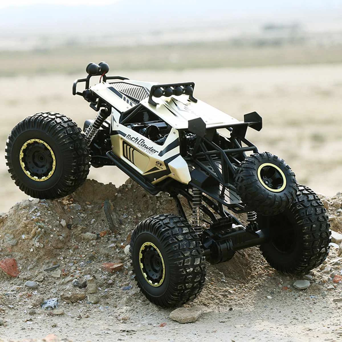 1/8 Large RC Car 4WD Remote Control Monster Truck Rock Crawler Climbing Buggy 6 1/8 Large RC Car 4WD Remote Control Monster Truck Rock Crawler Climbing Buggy - Image 6