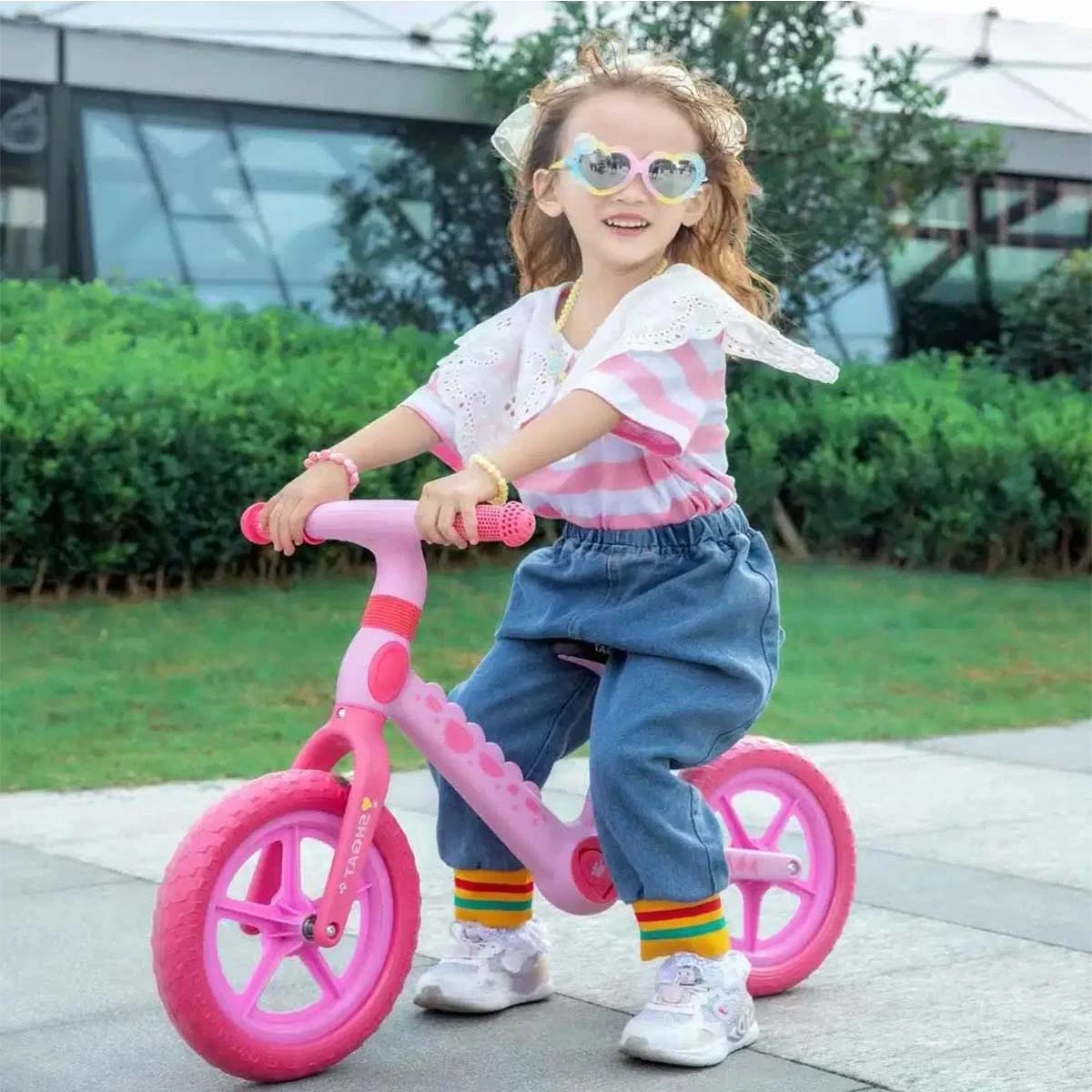 Kids Balance Bike Dinosaur Bike 2 Wheels With Foldable Footrest Ride-on Toys For Boy Girls 2 Kids Balance Bike Dinosaur Bike 2 Wheels With Foldable Footrest Ride-on Toys For Boy Girls - Image 2