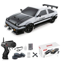 1/16 RC Drift Car 18KM/H Fast Remote Control Cars Spray Car With Led Light Sound For Kids 18 1/16 RC Drift Car 18KM/H Fast Remote Control Cars Spray Car With Led Light Sound For Kids -Sun Baby Sales Store SKU 02 A white