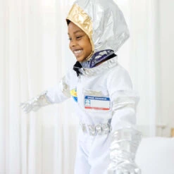 Kids Astronaut Costume Space Suit And Space Helmet 4pcs Set Boys Girls Pretend Astronaut Outfit 12 Kids Astronaut Costume Space Suit And Space Helmet 4pcs Set Boys Girls Pretend Astronaut Outfit -Sun Baby Sales Store astronaut costume kids 3
