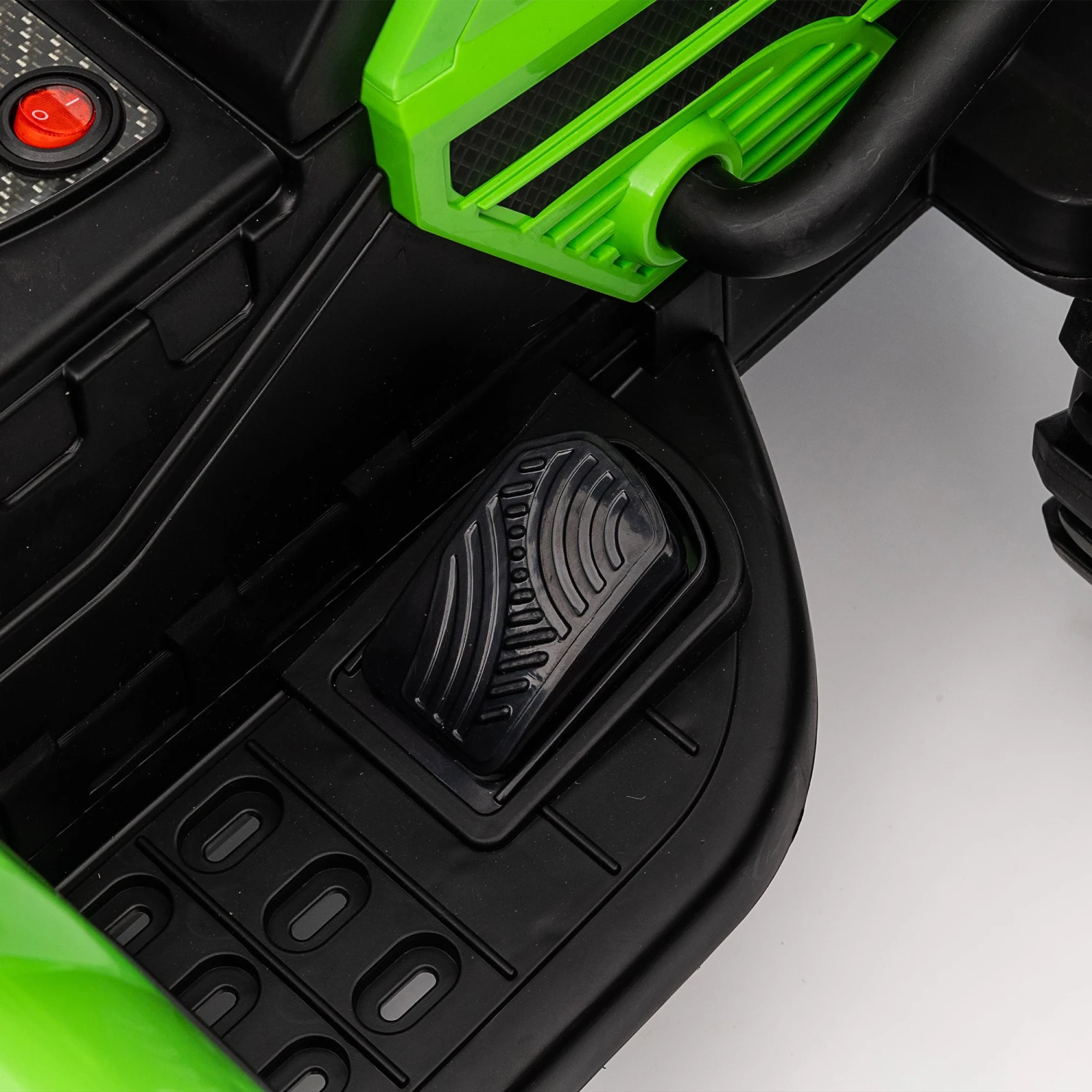 Childrens Ride On Tractor With Trailer 2 In 1 Remote Control 12V Power Wheels Tractor Kids Ride On Toys 6 Childrens Ride On Tractor With Trailer 2 In 1 Remote Control 12V Power Wheels Tractor Kids Ride On Toys - Image 6